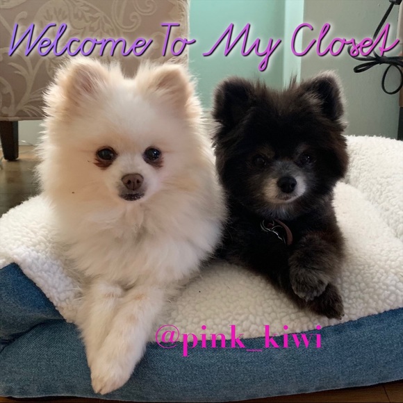 Welcome To My Closet - Picture 1 of 16